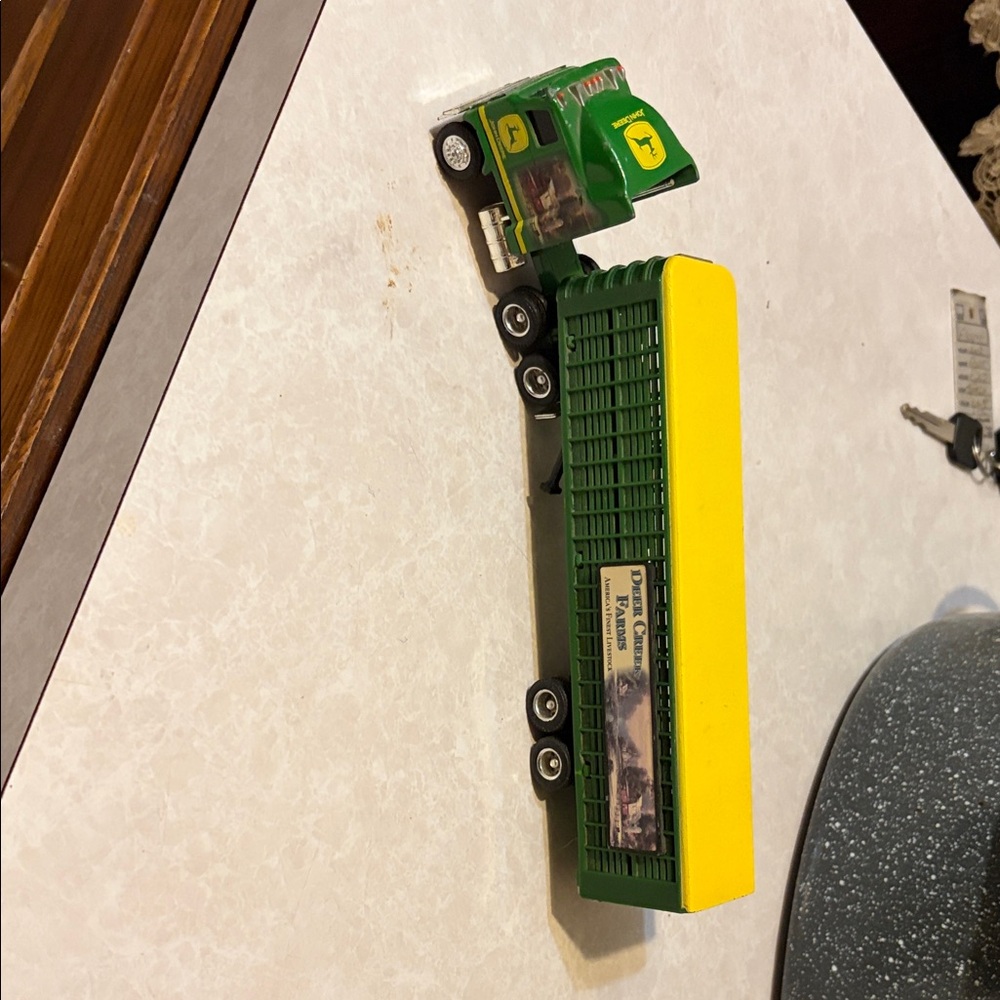 John Deere Green and Yellow Model Truck